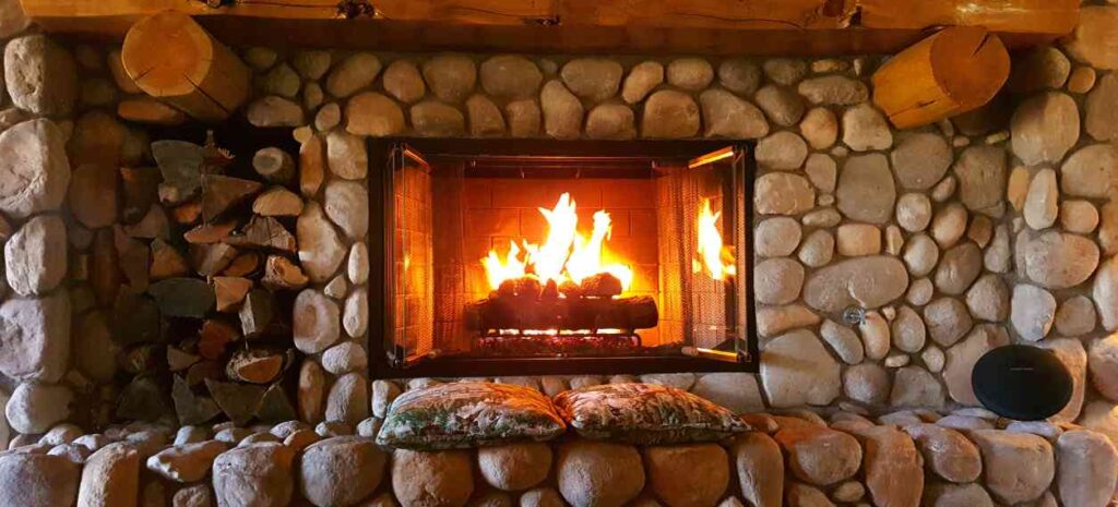 Fireplace repair and restoration in Melbourne